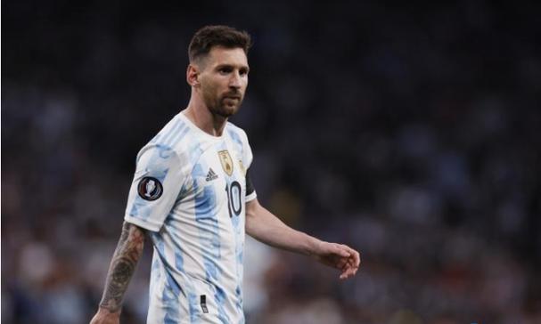 港股IPO丨文远知行：中金大摩保荐，机制A无基石，较美股溢价约27.5%，上半年Robotaxi收入暴涨360%+